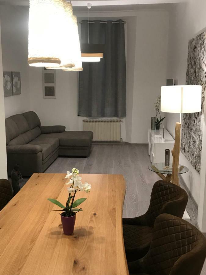 Lovely Apt Really Downtown - Free Private Parking Included! - Génova Exterior foto